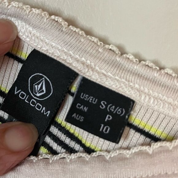 Volcom‎ Popztone striped mini dress, women’s size small, excellent - Picture 9 of 9